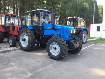 Трактор БЕЛАРУС-1221.3